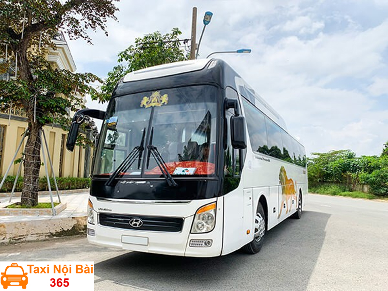 Vì sao nên chọn dịch vụ thuê xe đưa đón đi làm tại Taxi Nội Bài 365