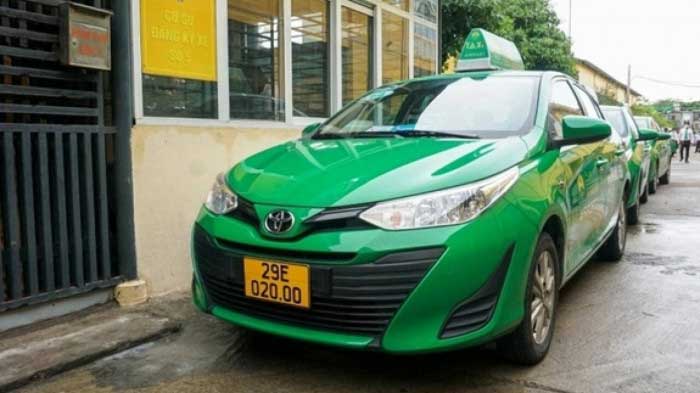Số Điện Thoại Taxi Huế Chuyên Nghiệp Kèm Bảng Giá Mới 2022 - Taxi Nội Bài  360